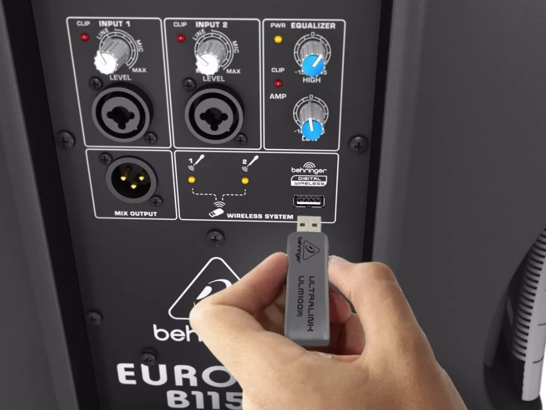 Behringer ULM300USB подключение к акустической системе
